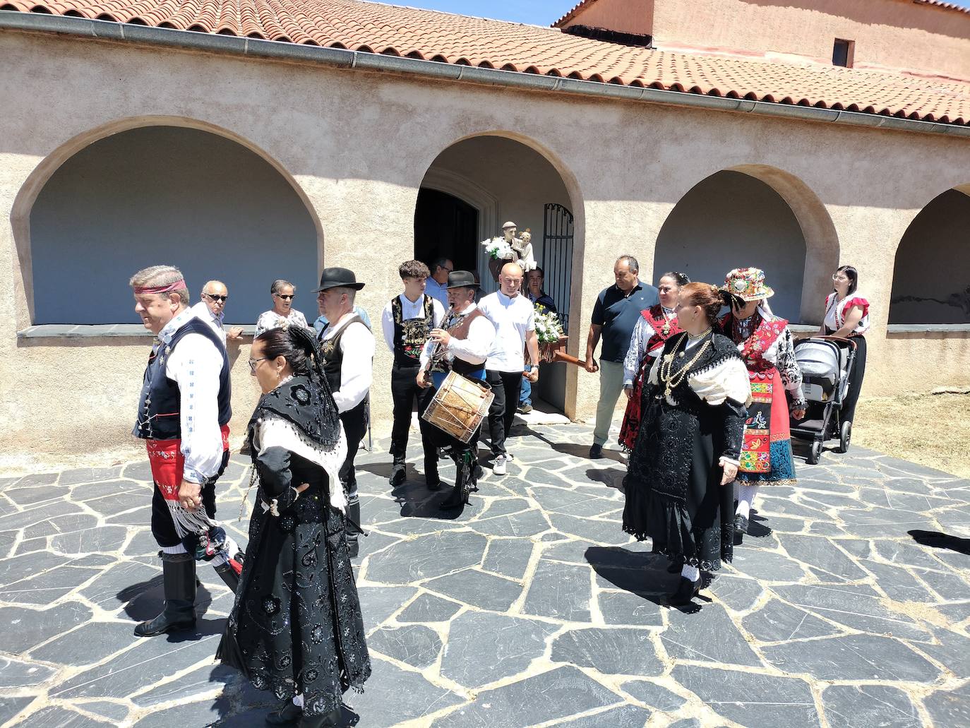 Montejo celebra la festividad de San Antonio