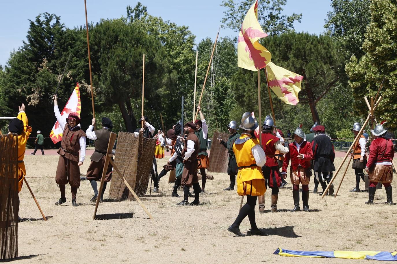 La batalla de los Tercios en el Puente Romano, en imágenes