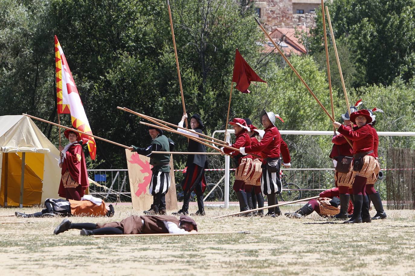 La batalla de los Tercios en el Puente Romano, en imágenes