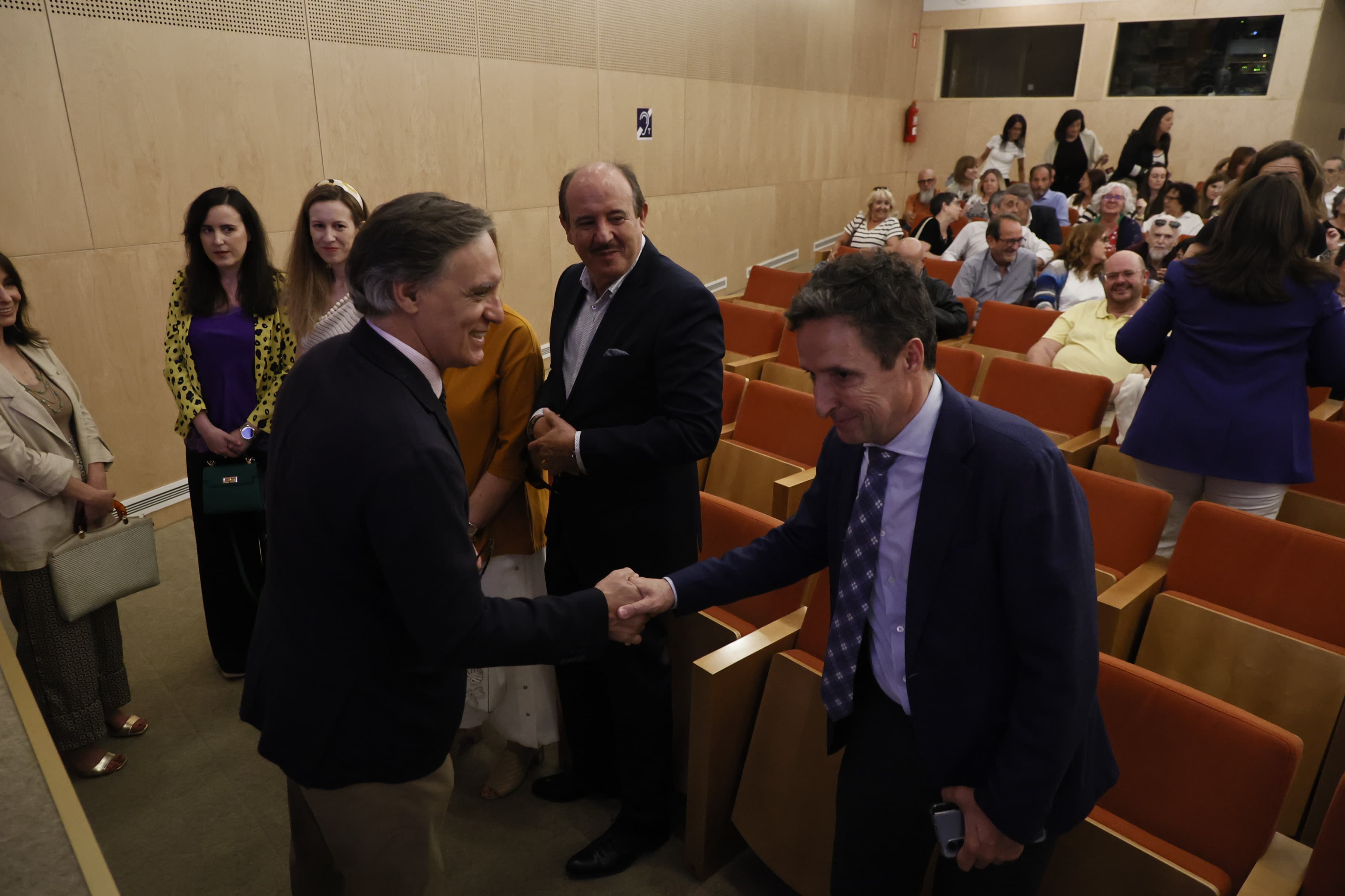 Reconocimiento emotivo de la Universidad a la profesora fallecida Pilar Jiménez Tello