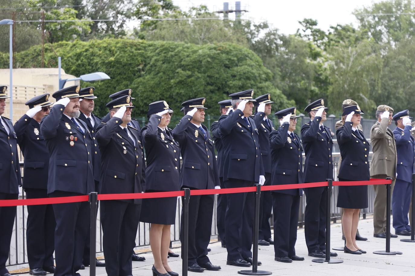 Así ha sido el emotivo recuerdo de la Policía Nacional de Salamanca a los agentes asesinados a manos de grupos terroristas