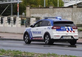 Imagen de un coche de la Policía Local de Santa Marta.