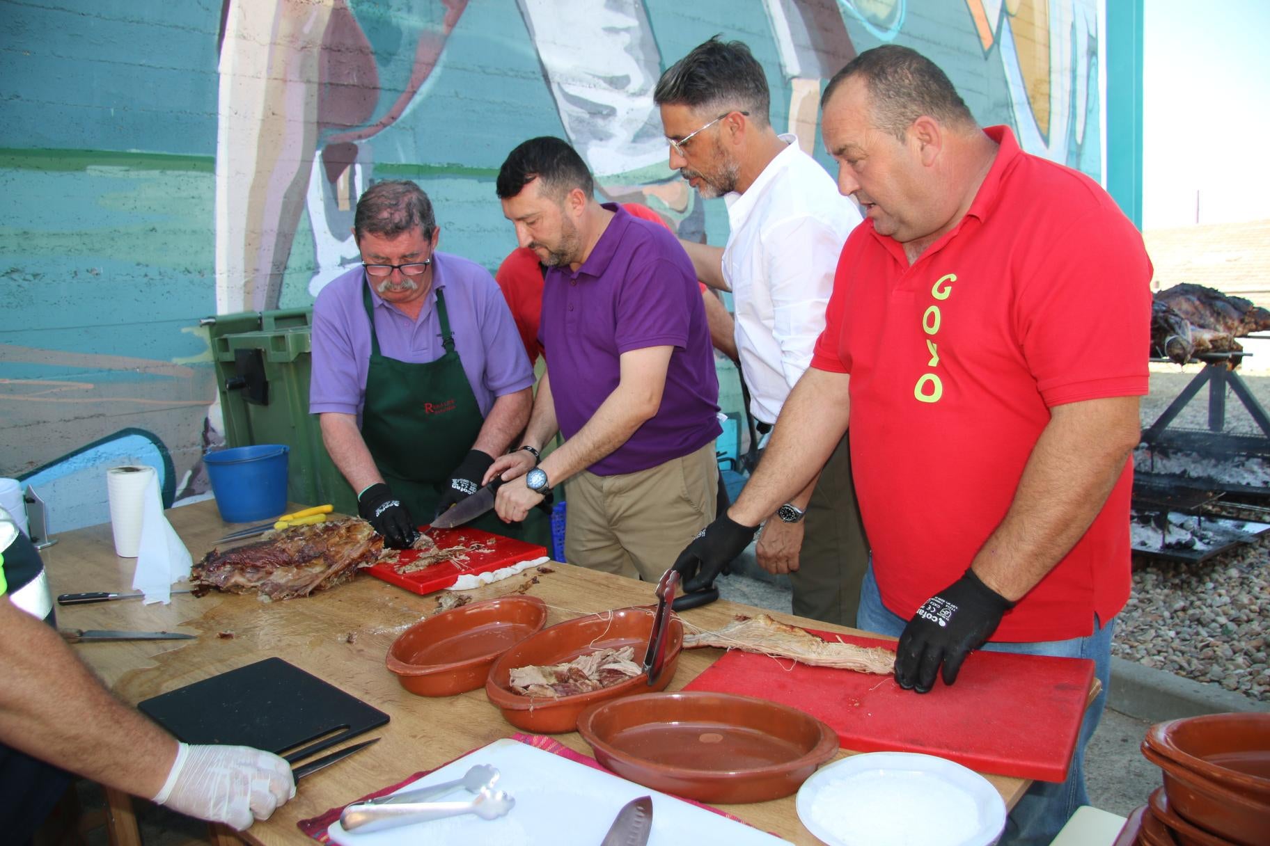 Gran fin de fiesta gastronómico en Castellanos de Villiquera