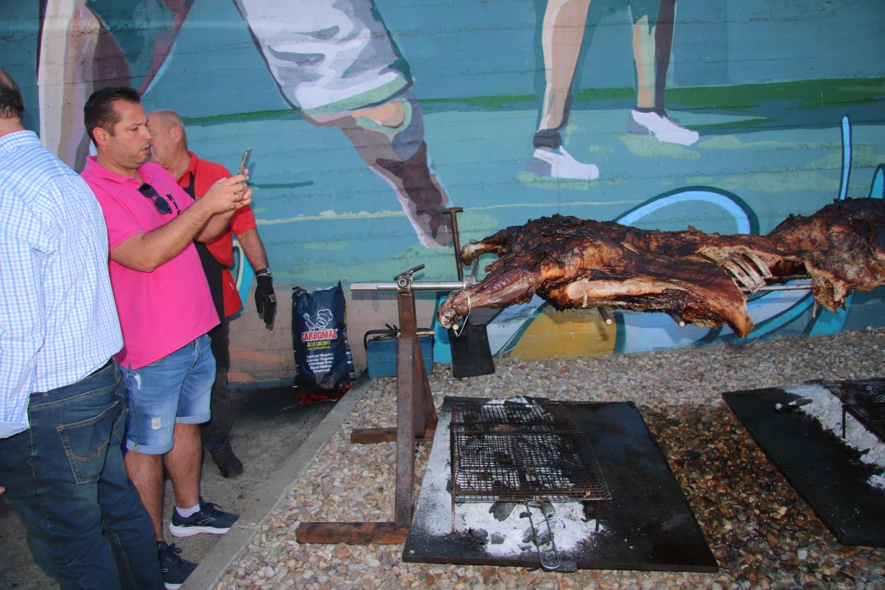 Gran fin de fiesta gastronómico en Castellanos de Villiquera