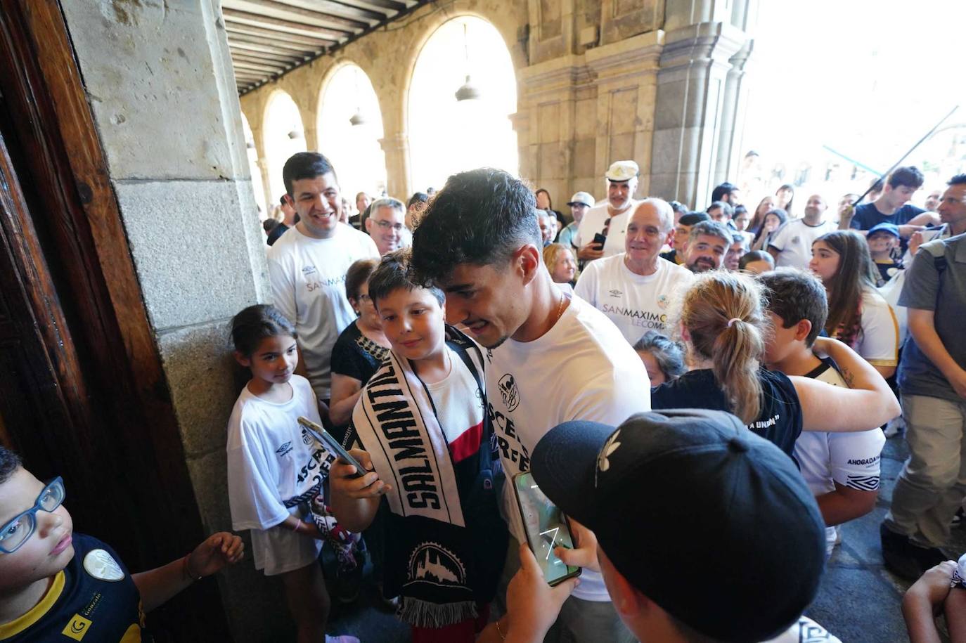 La recepción del Salamanca UDS en el Ayuntamiento, en imágenes