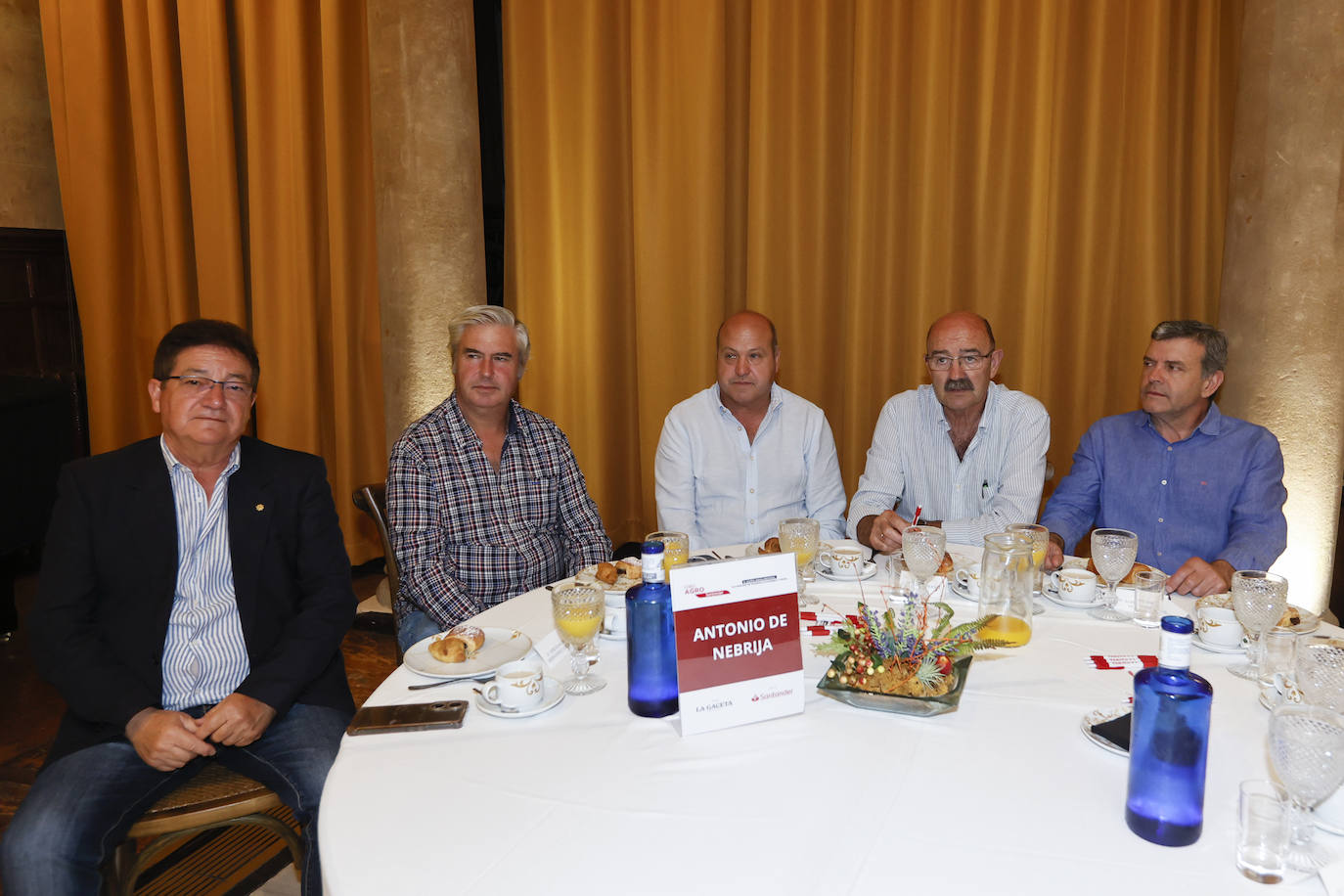José Ignacio Hernández (Nanta), Vidal Gómez (Ayuntamiento de Carpio de Azaba), Jesús Ángel Martín (Ibéricos La Encina Charra), Santos Sánchez (Dehesa Ravida) y Alberto Marcos (Nutersa).