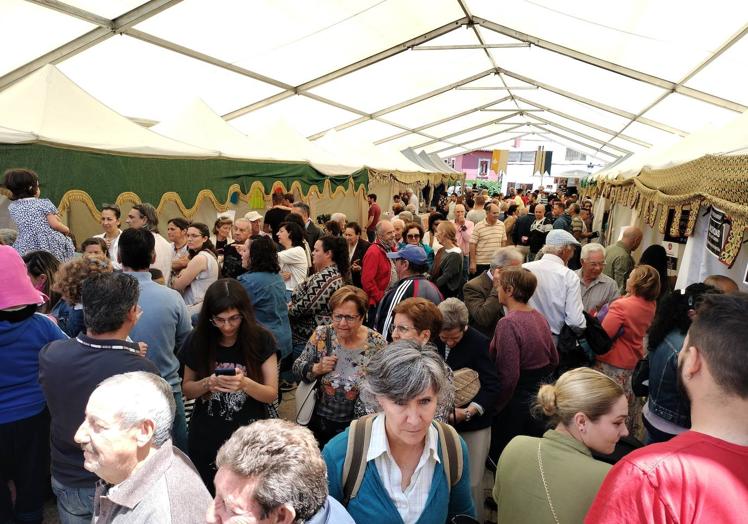 Visitantes a la feria de la edición de 2023.