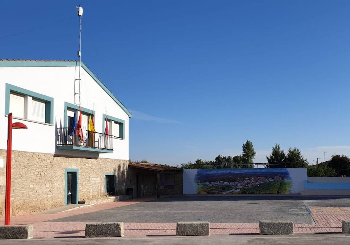 Plaza de Zarza de Pumareda en una imagen de archivo