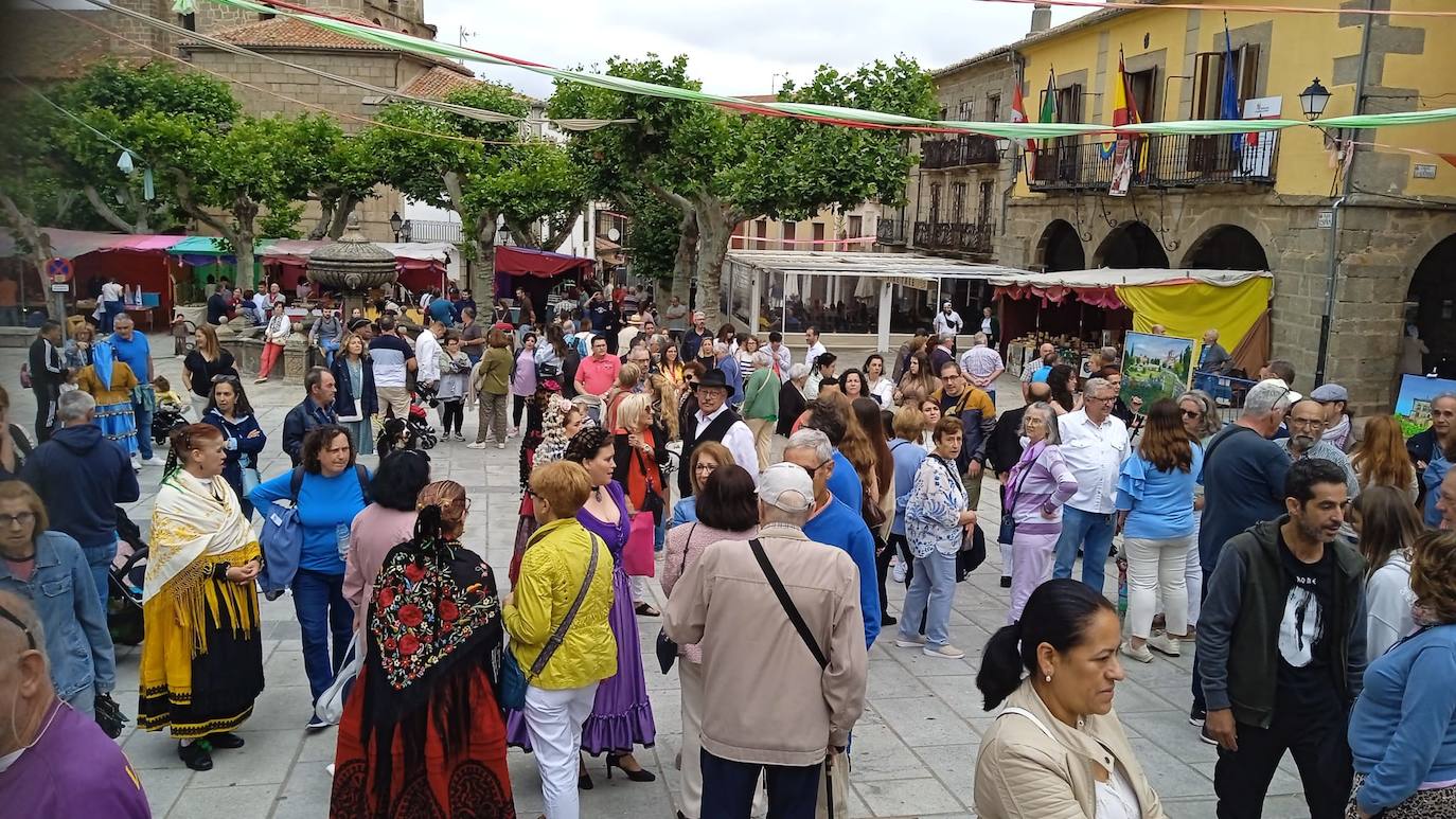 Aires goyescos para dar color a la fiesta en Piedrahita