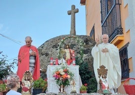 Sanchotello revive la festividad del Sagrado Corazón