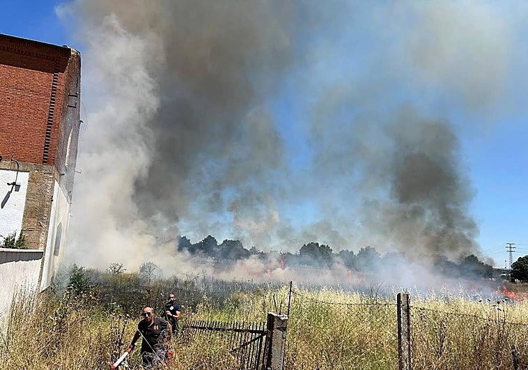 Incendio en el Camino de las Aguas