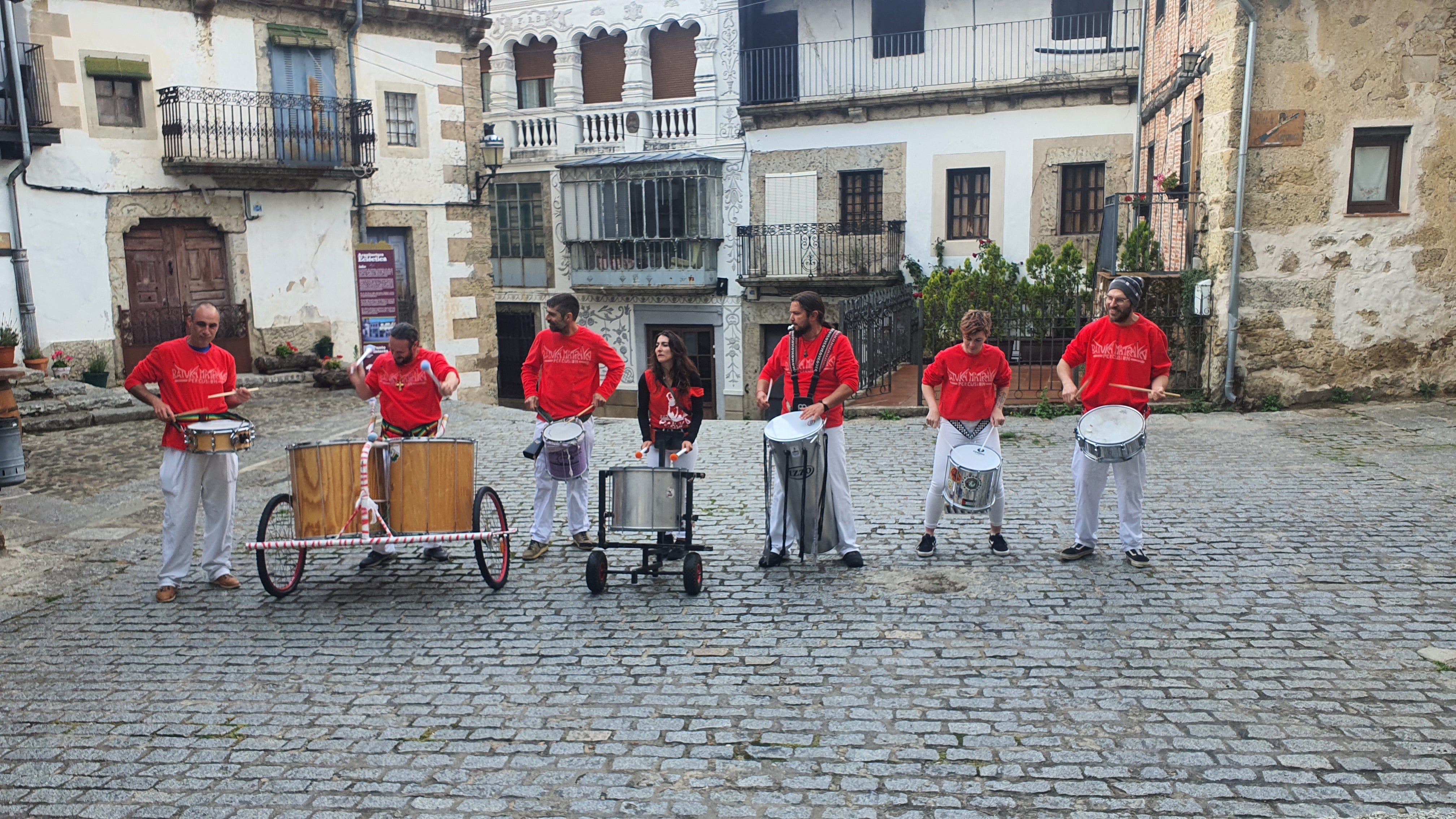 Candelario disfruta del verano a la espera de las fiestas