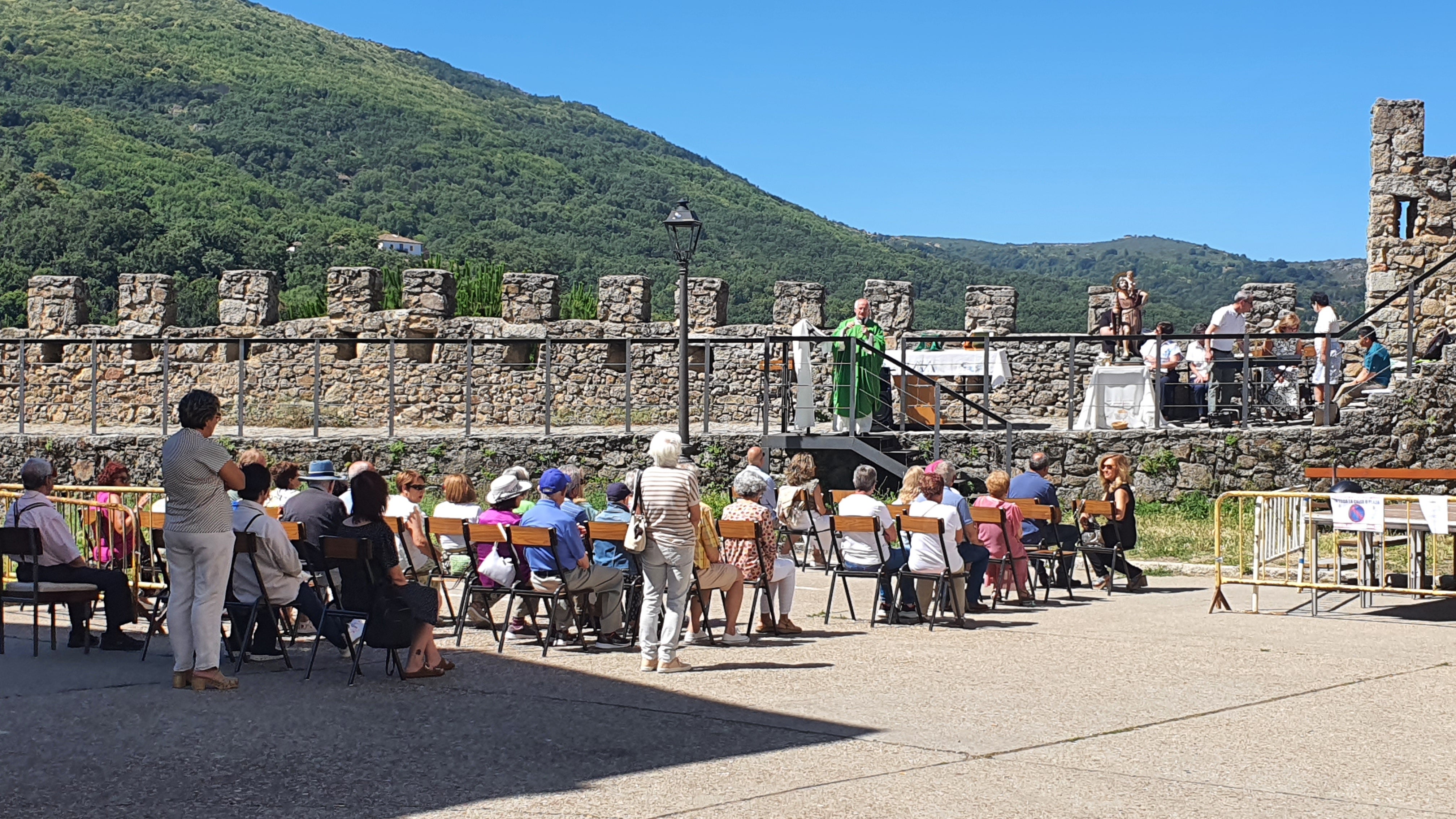 El barrio de La Antigua en Béjar despide unas fiestas con buena participación del público