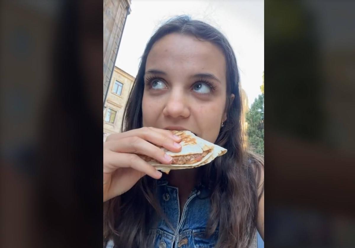 Una joven pide una tapa en un bar del centro de Salamanca y lo que sucede se ha hecho viral