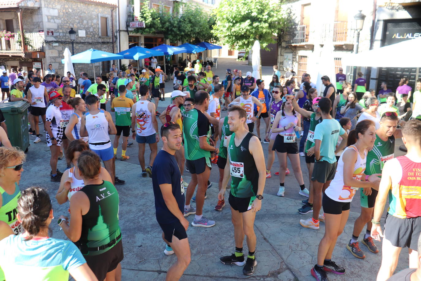 Linares de Riofrío disfruta con el cross de la Honfría