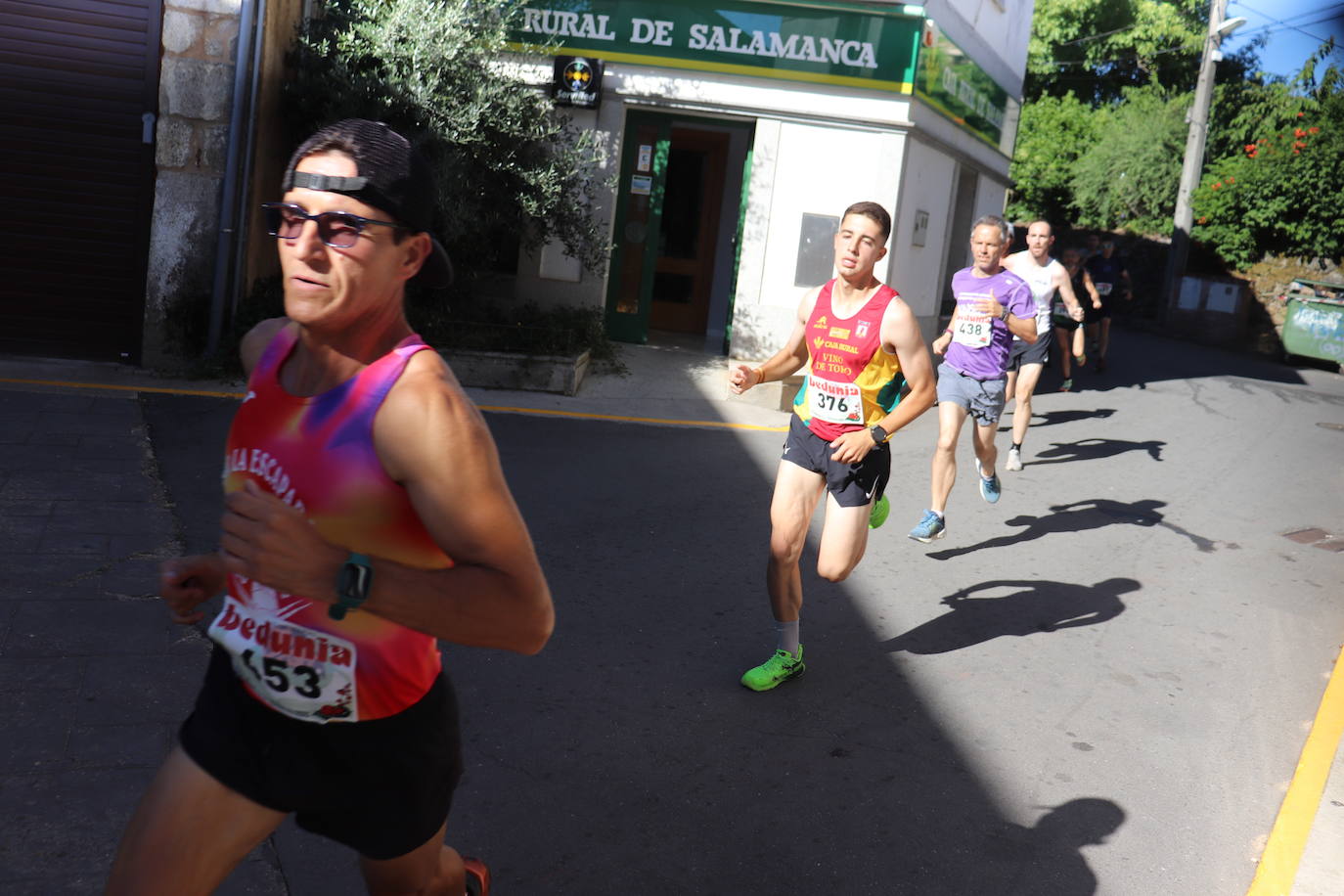 Linares de Riofrío disfruta con el cross de la Honfría