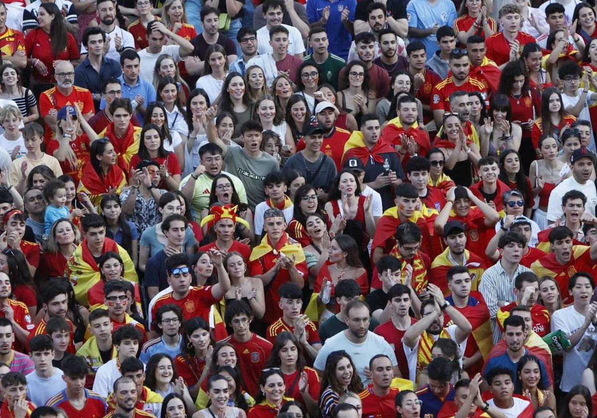 Salamanca sale a la calle para apoyar al combinado nacional