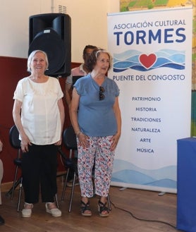 Imagen secundaria 2 - Diferentes momentos de la presentación.
