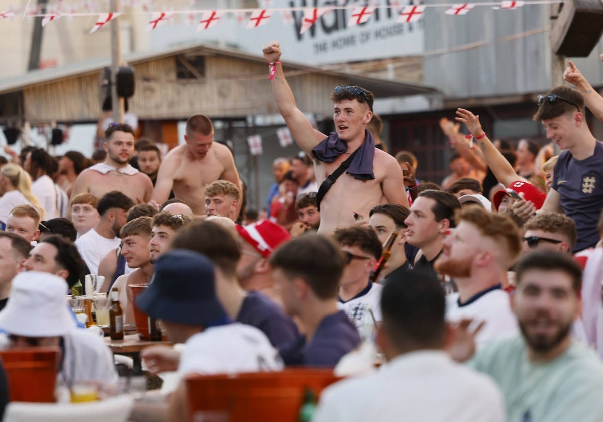 Turistas europeos en Magaluf.