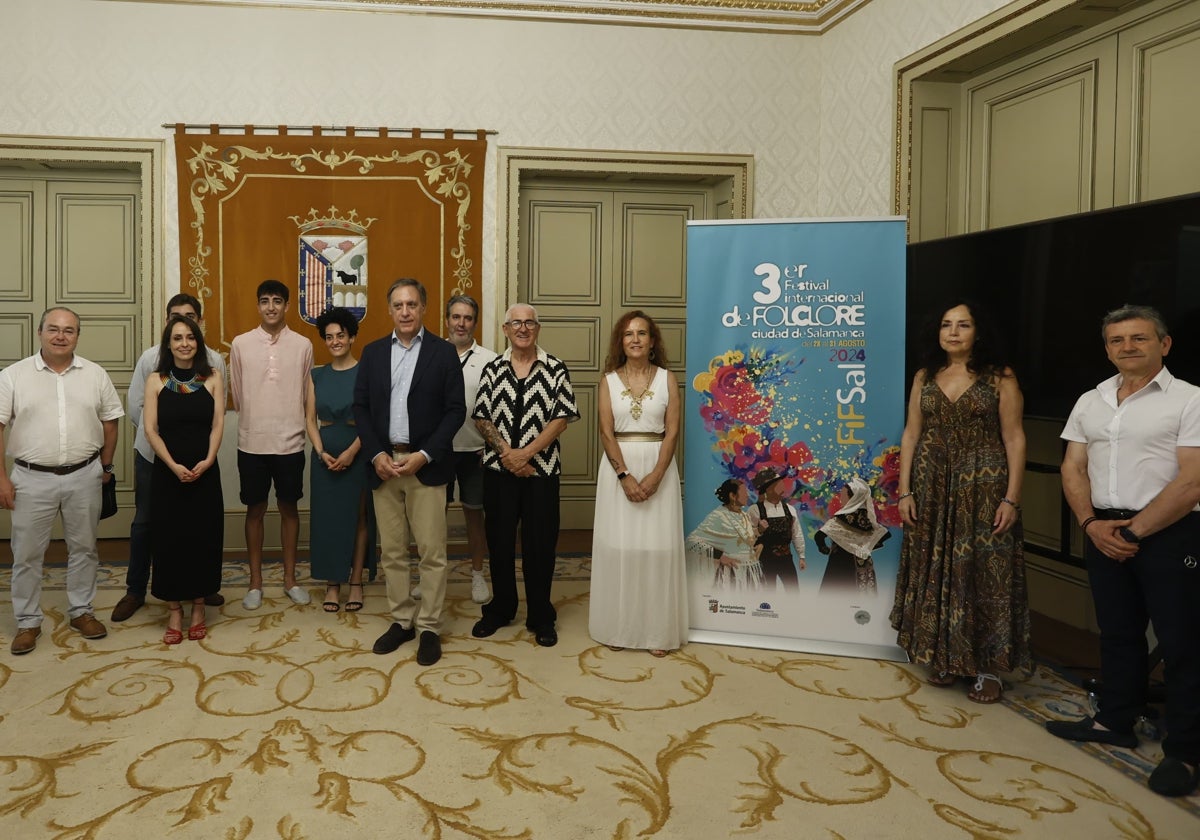 Presentación del Festival Internacional de Folclore Ciudad de Salamanca.