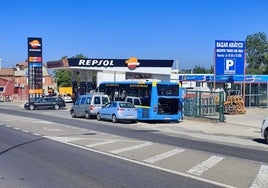 Imagen del autobús en la avería que tuvo lugar el pasado martes cuando regresaba de La Cerrallana.