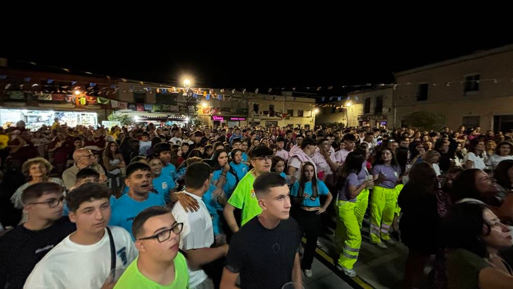 José Antonio Galán dio paso a las fiestas de Cantalpino con un enérgico pregón