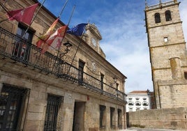 Fachada del Ayuntamiento de Vitigudino.