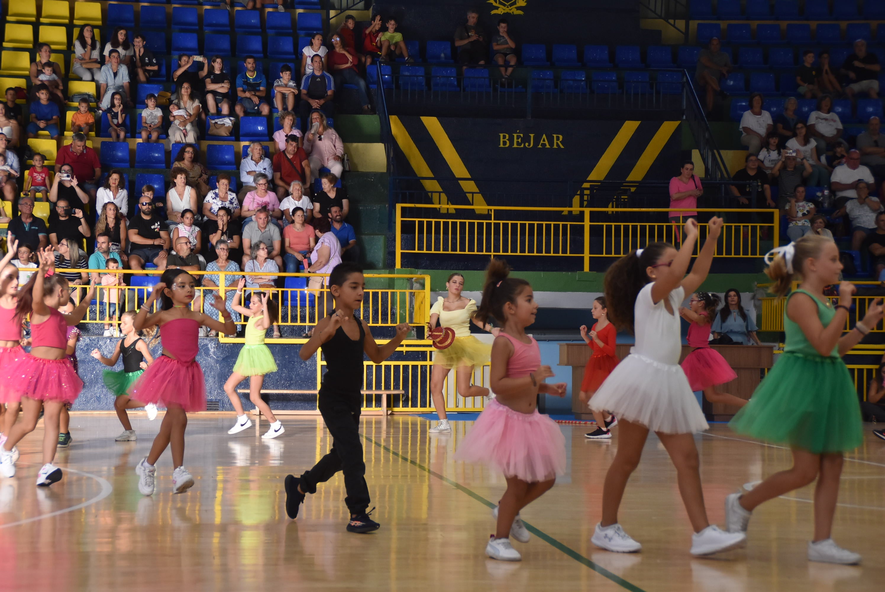 Béjar presenta el musical &quot;Un paso adelante&quot;