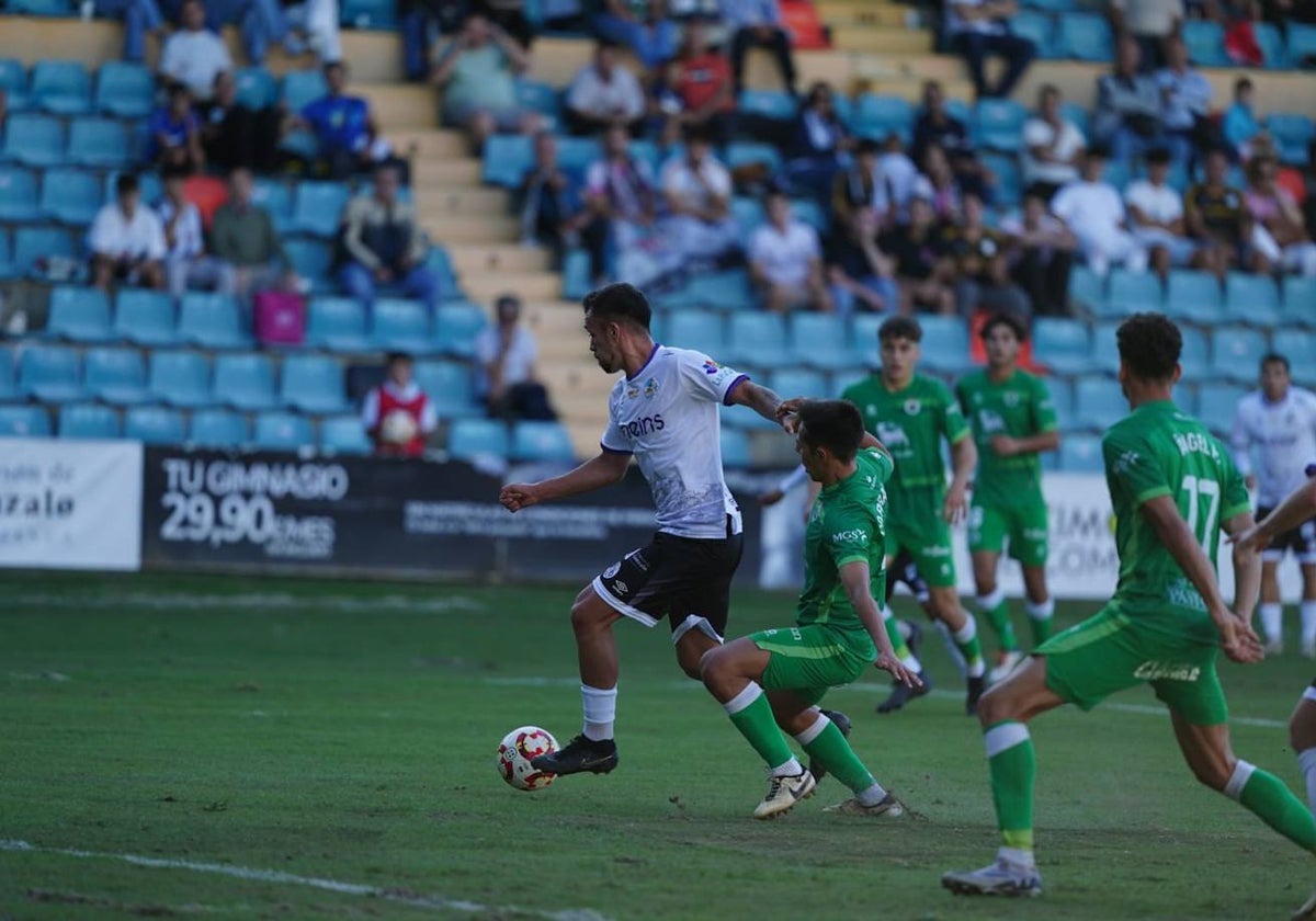 Las mejores imágenes del Salamanca UDS-Rayo Cantabria de la jornada 2 de la Segunda RFEF