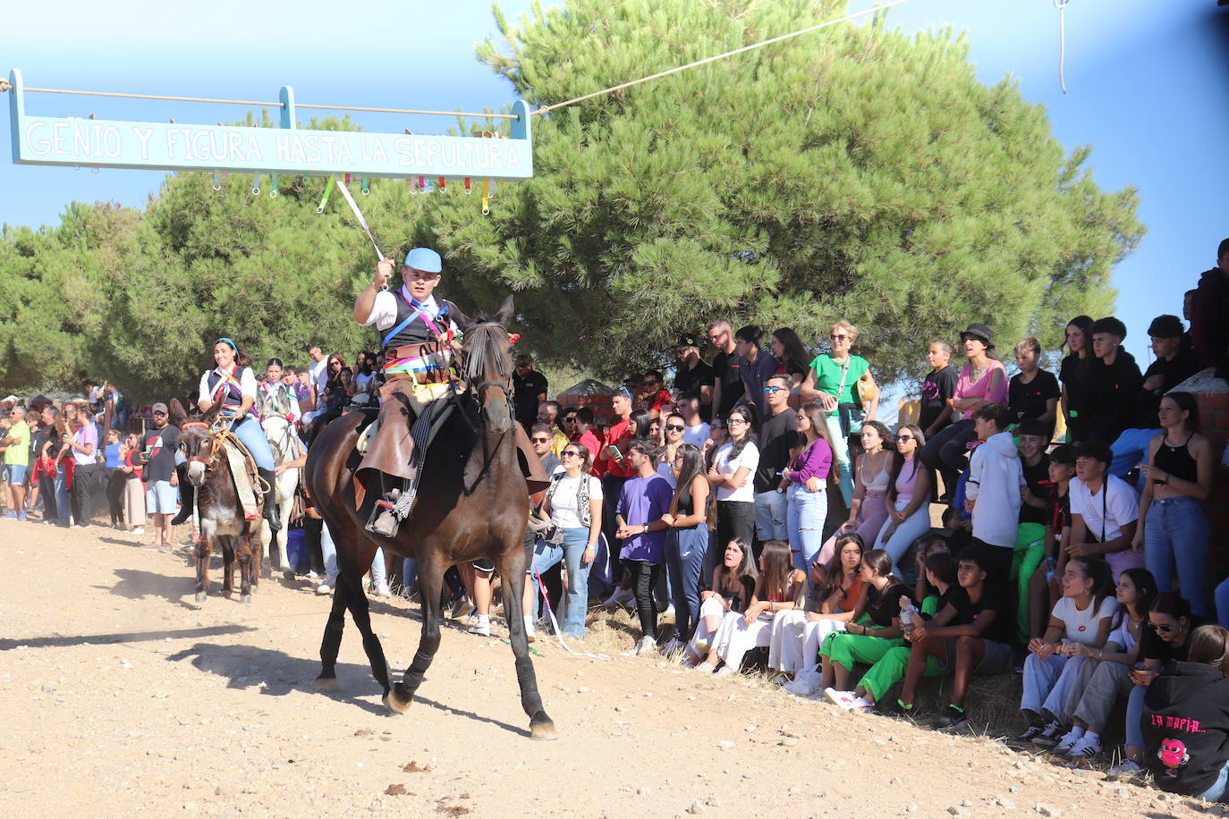 Cespedosa de Tormes honra a la Virgen del Carrascal