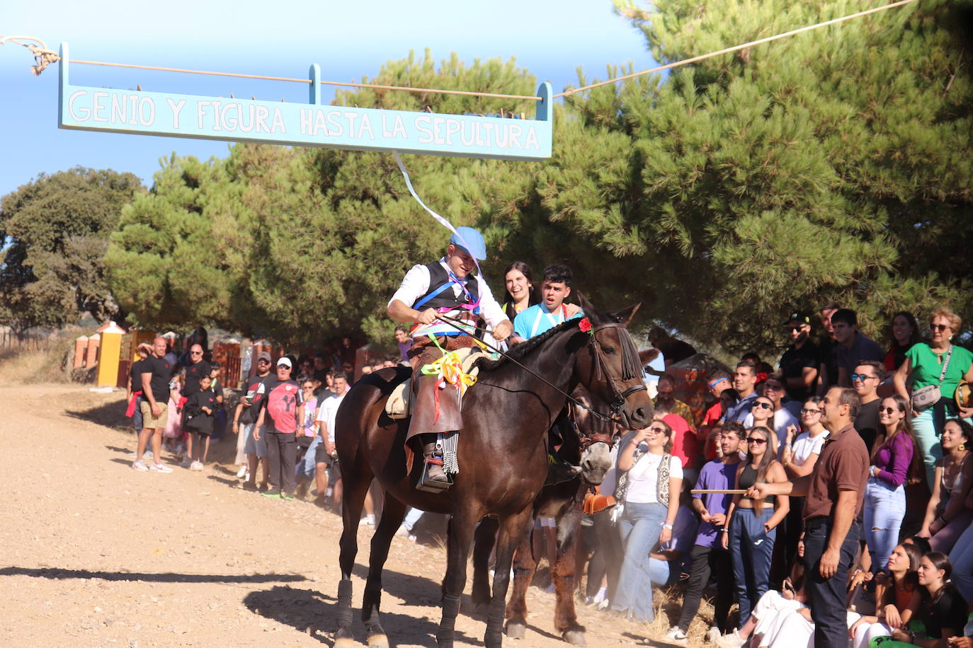 Cespedosa de Tormes honra a la Virgen del Carrascal