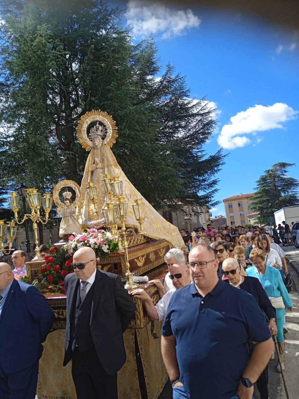 La Virgen de la Vega reina en Piedrahíta