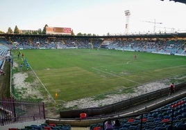 Imagen del estado actual en el que se encuentra el Estadio Helmántico.