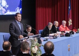 El presidente de la Junta de Castilla y León durante la inauguración del curso.