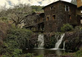 Una de las casas con cascada.