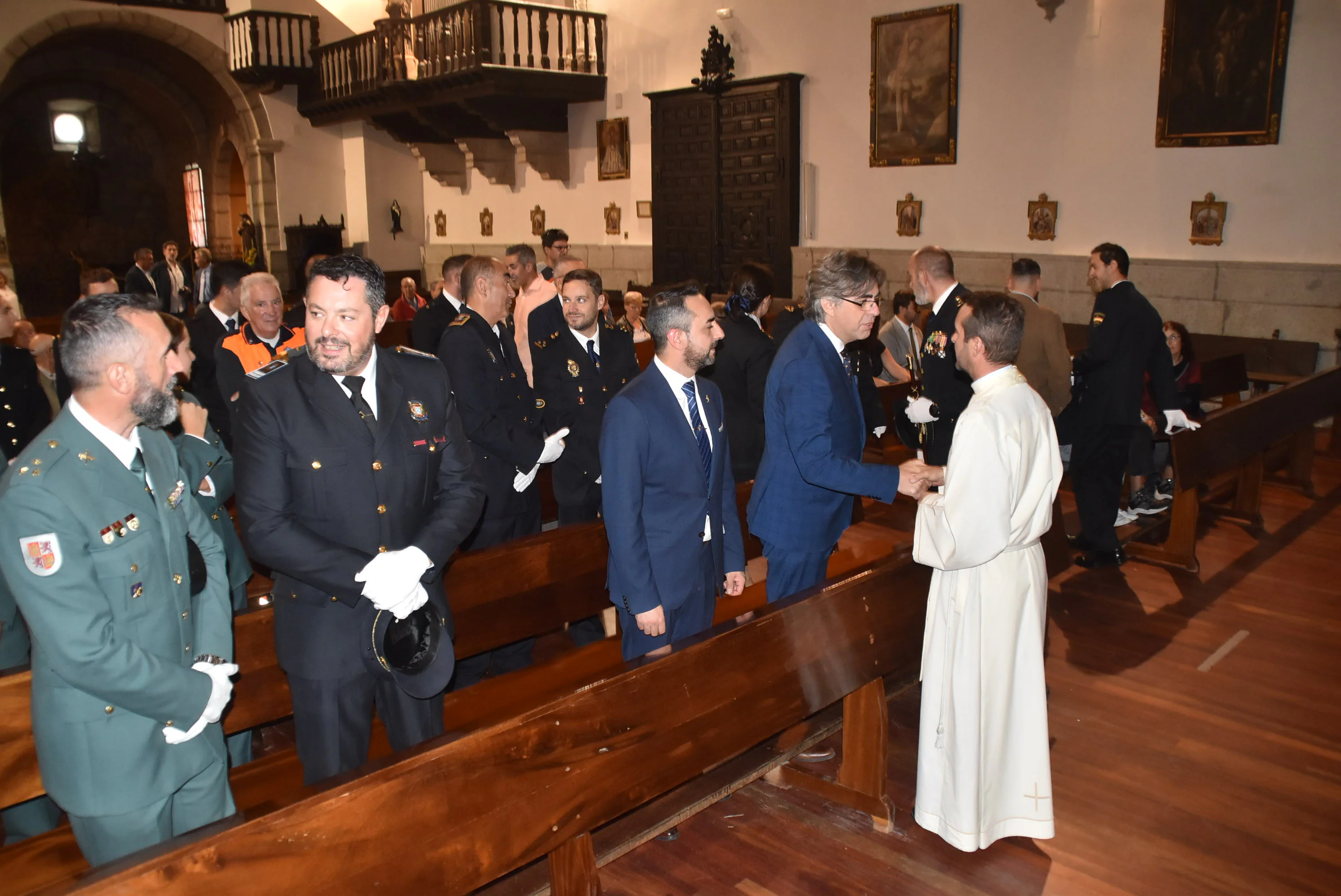 La Policía Nacional en Béjar celebra su día con la entrega de distinciones y reconocimientos