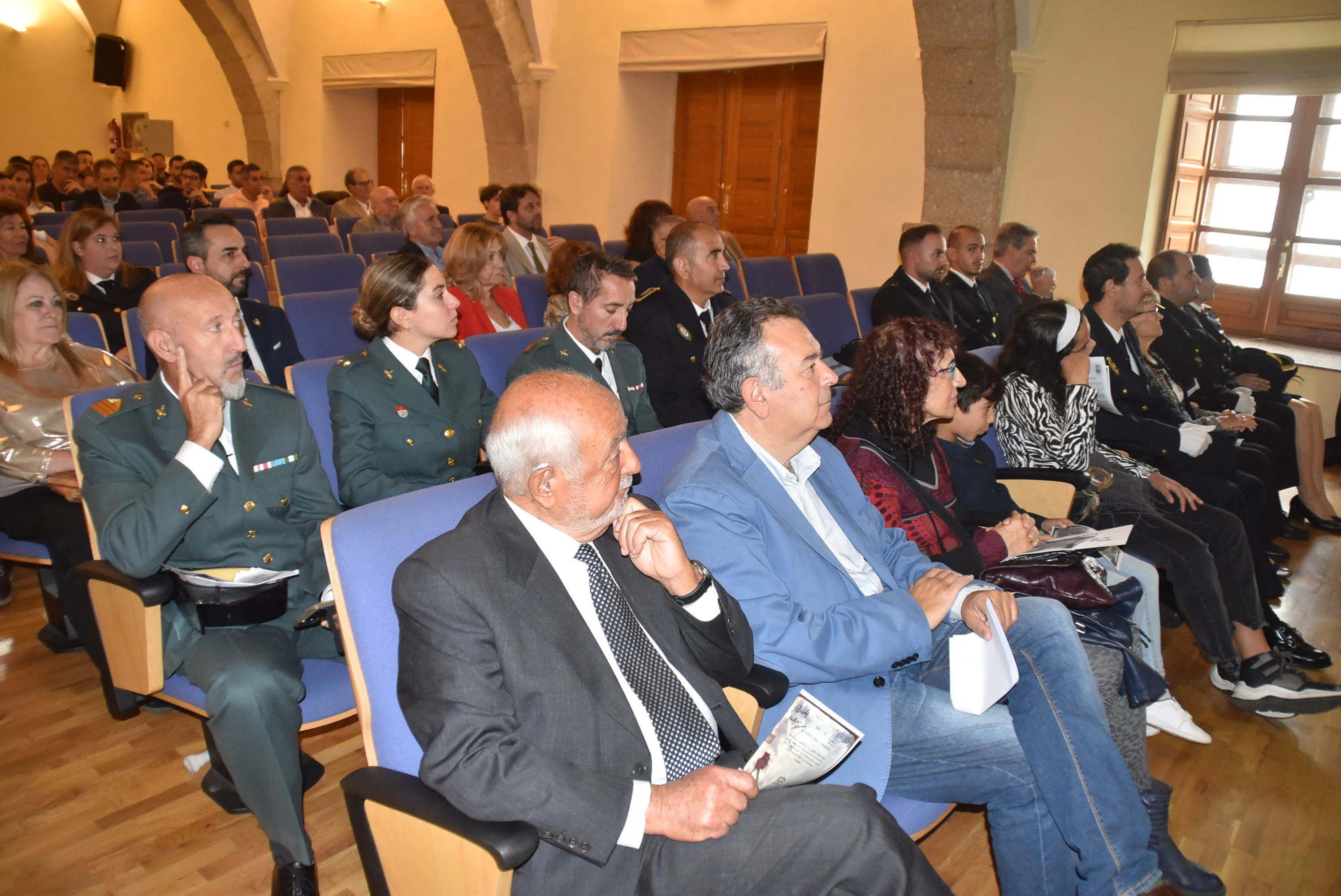 La Policía Nacional en Béjar celebra su día con la entrega de distinciones y reconocimientos