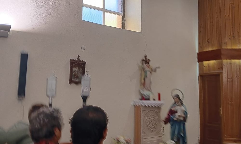 Honores a la Virgen del Rosario en Poveda de las Cintas