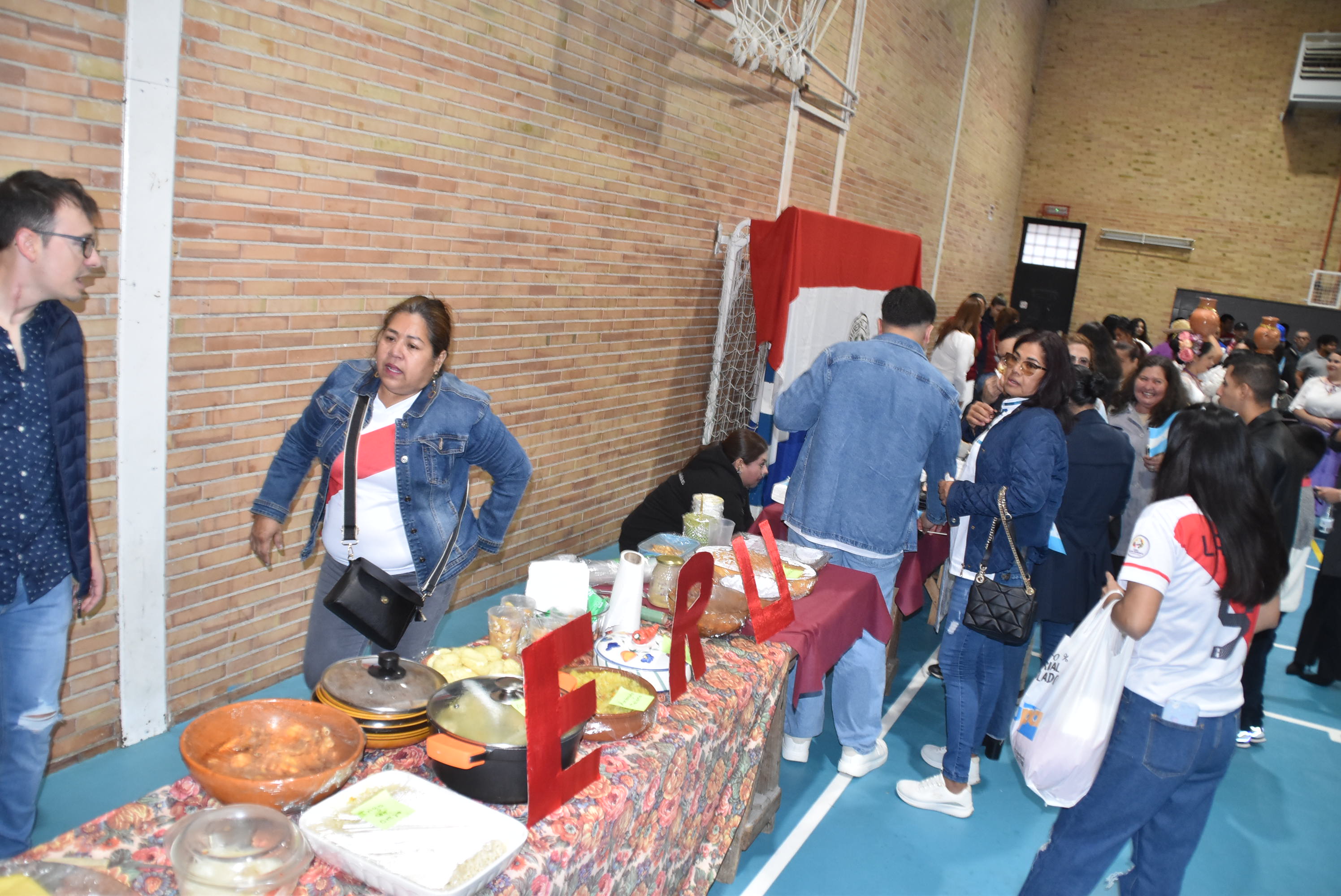 Lleno en Béjar en el primer día de la Hispanidad para fomentar la convivencia