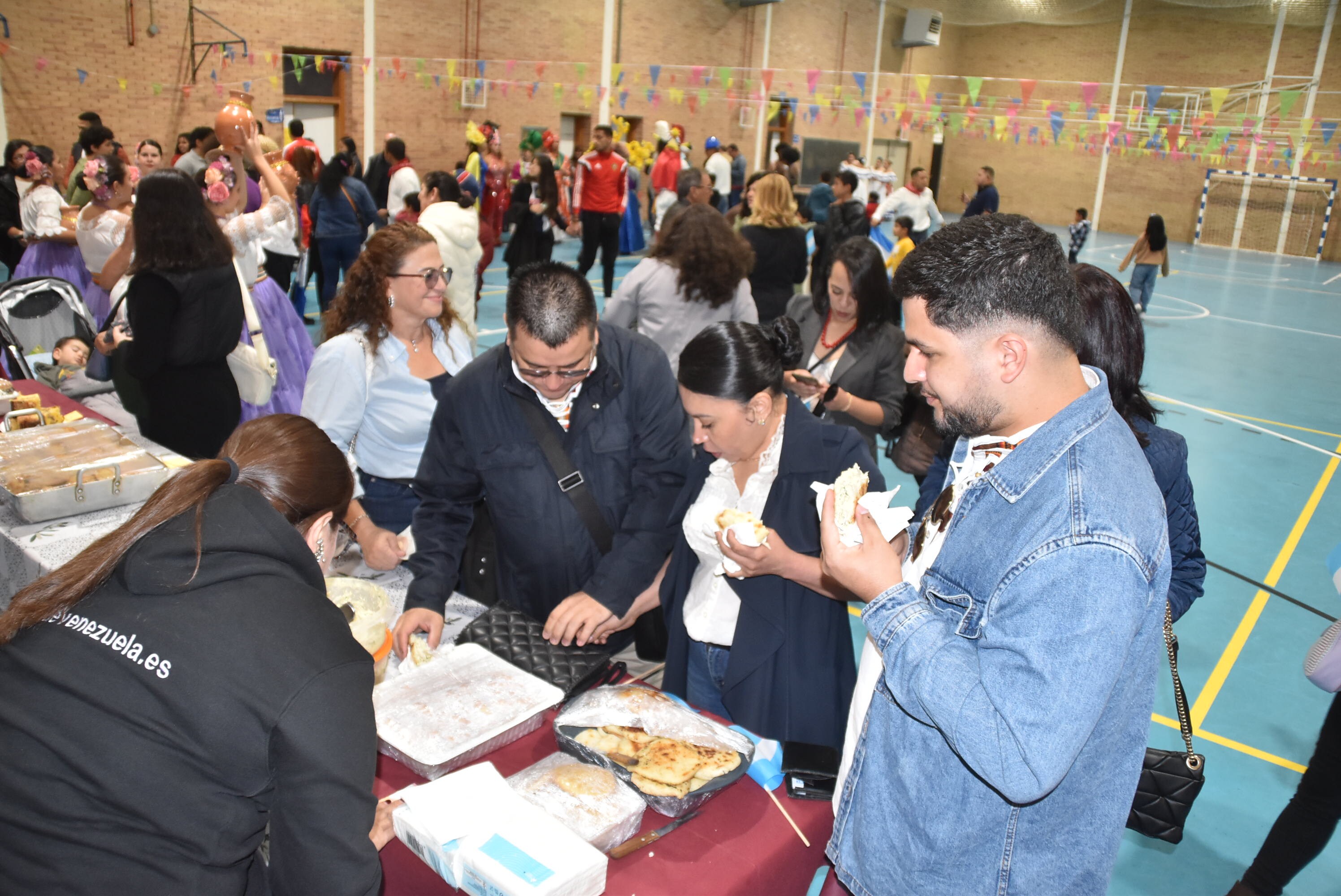 Lleno en Béjar en el primer día de la Hispanidad para fomentar la convivencia