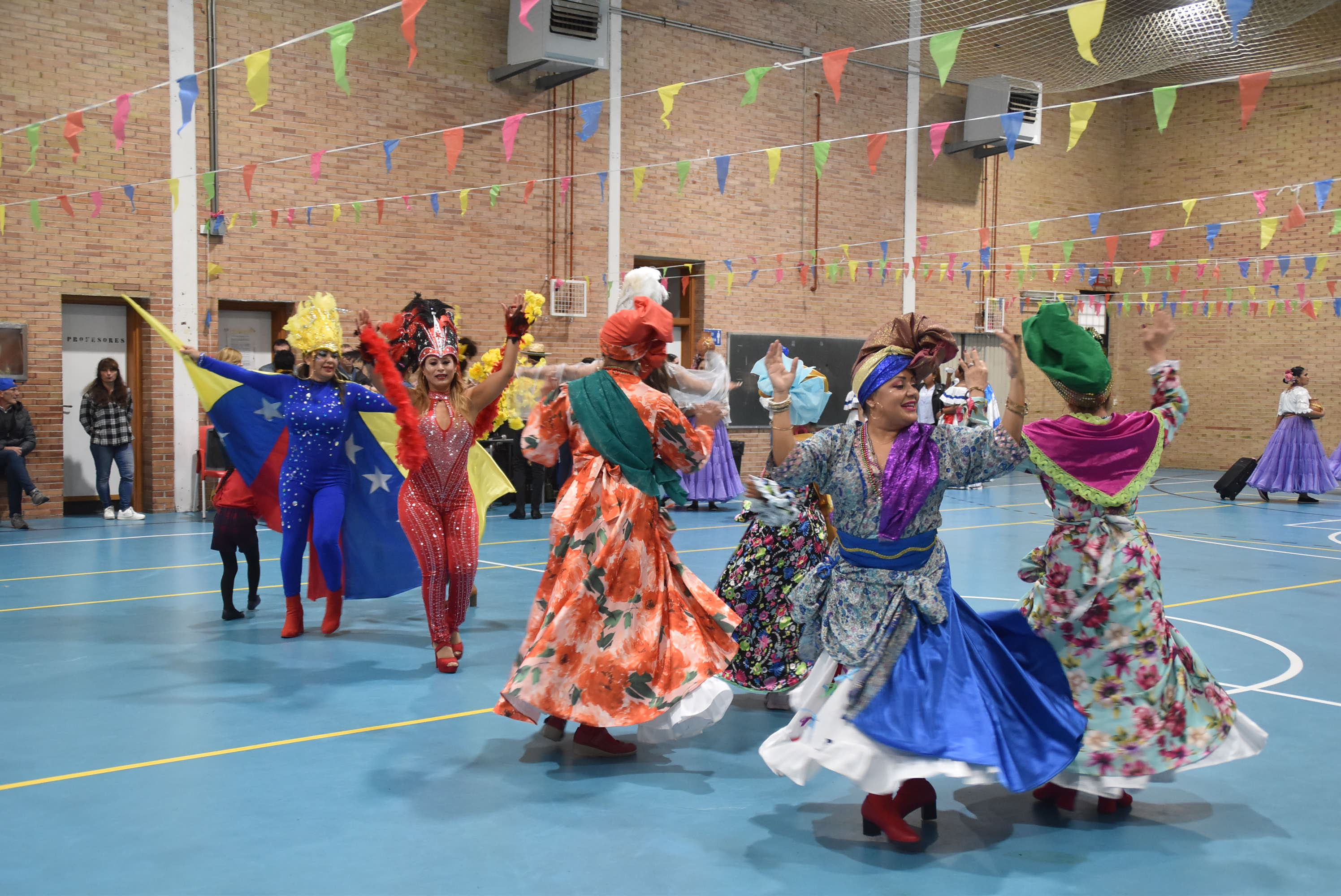 Lleno en Béjar en el primer día de la Hispanidad para fomentar la convivencia