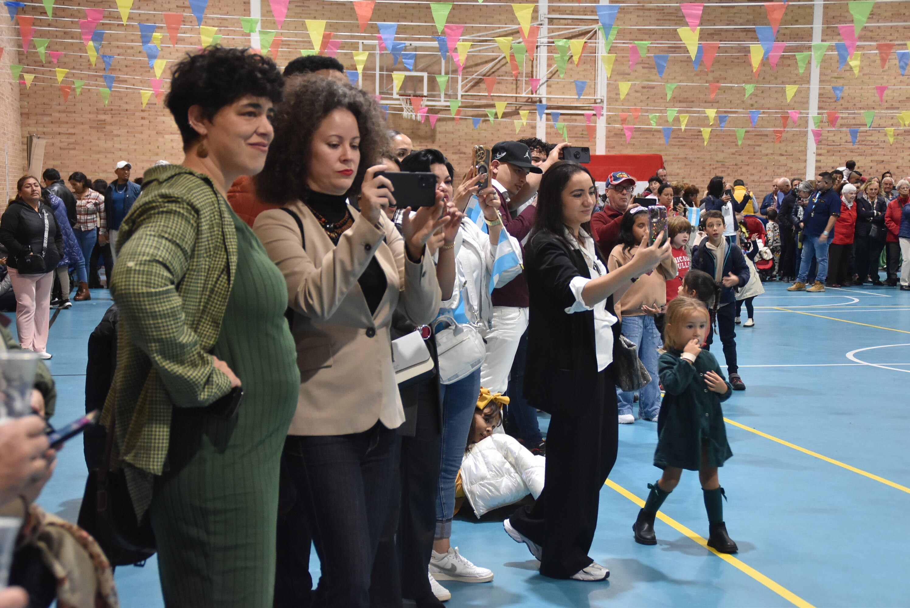 Lleno en Béjar en el primer día de la Hispanidad para fomentar la convivencia