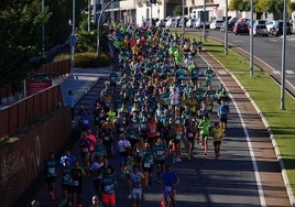 Primeros metros de la Carrera Solidaria de la Guardia Civil