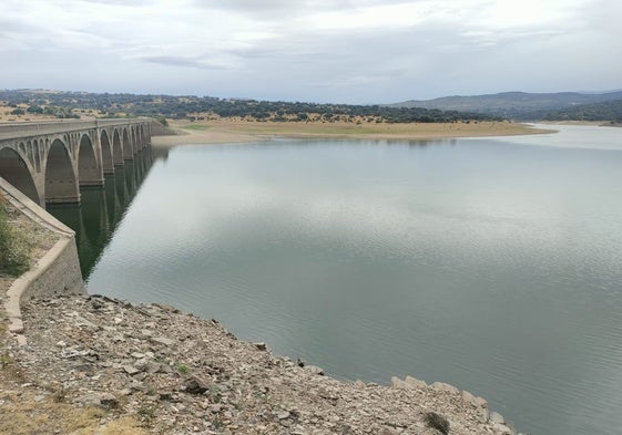 Embalse de Santa Teresa, este martes, con 312,8 hectómetros cúbicos.