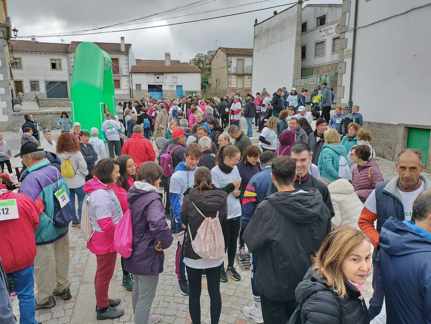 Los Santos se vuelca en la lucha contra el cáncer