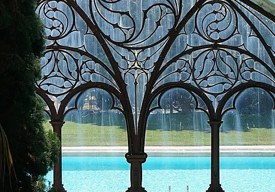 Imagen de la piscina.