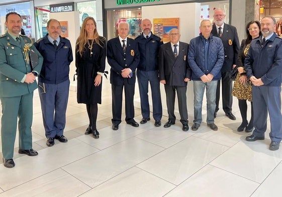 El Centro Comercial El Tormes acoge la exposición «Proyección social en Salamanca de los Ejércitos y de la Guardia Civil a través de sus veteranos»