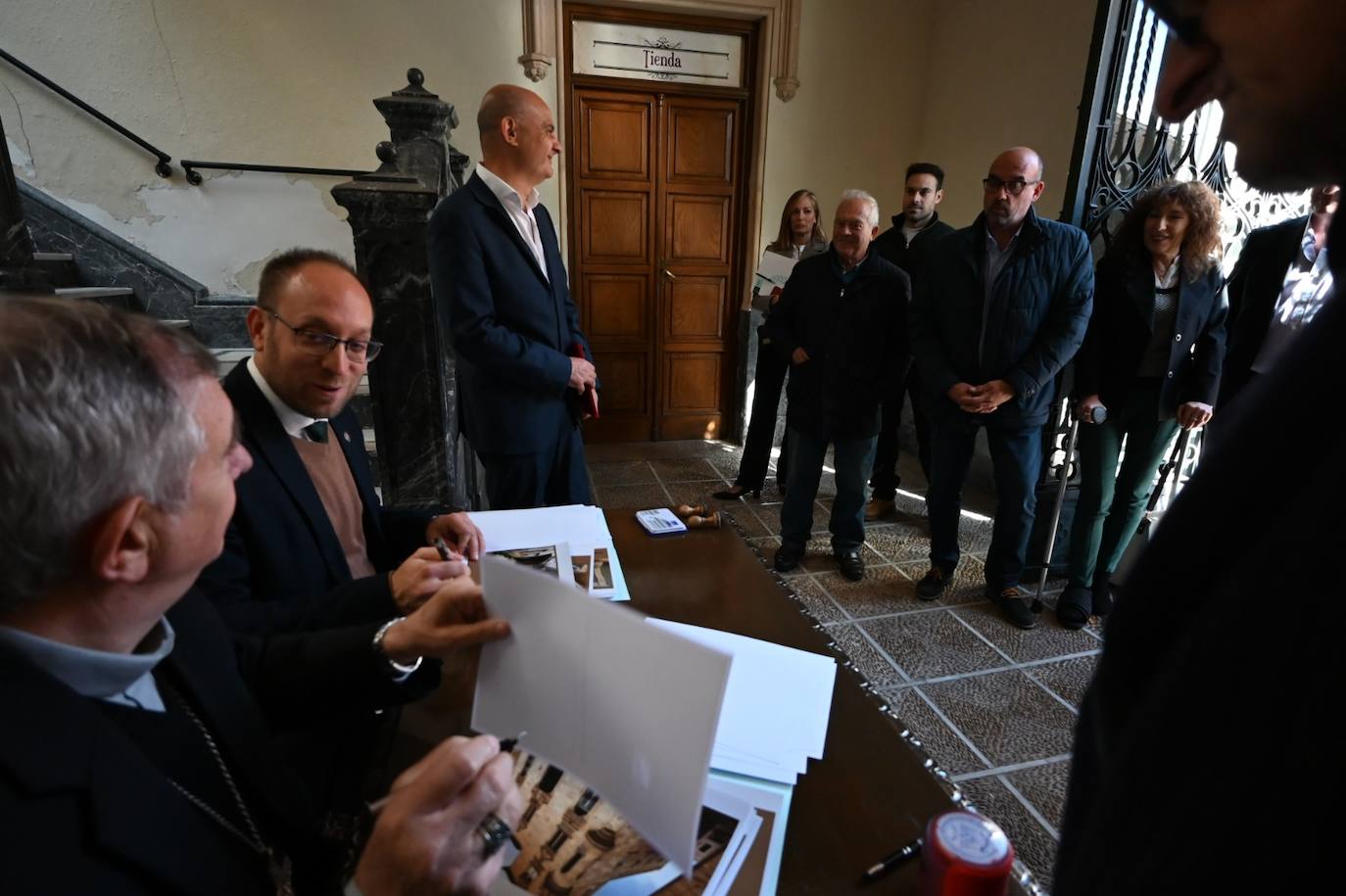 La Diócesis mirobrigense y el Consistorio firman, de manera oficial, la cesión gratuita del Palacio de Cartago