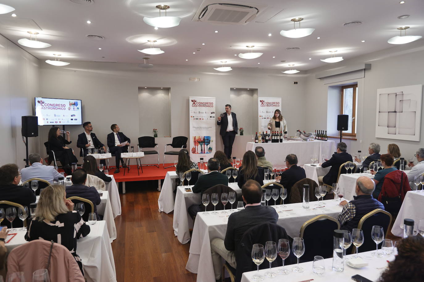 Las mejores imágenes de la primera jornada del I Congreso Gastronómico de LA GACETA