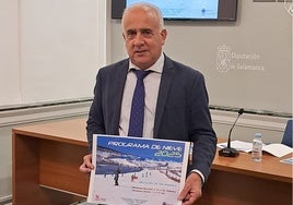 Jesús María Ortiz, diputado de Deportes, en la presentación del programa de nieve bautismos blancos.